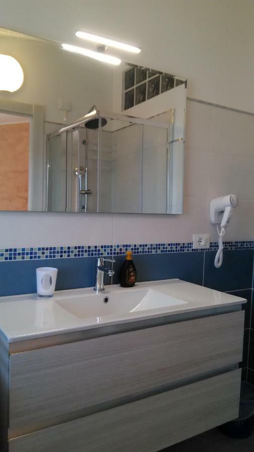 Viola Di Mare Rooms And Parking Termoli Exterior foto